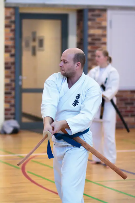 Ingo Katana Kata Training Lindow 2013 Ingo vom Kyokushinkai Karate Köpenick e.V. beim Katana Kata Training im Trainingslager Lindow 2013.